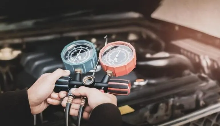 car air conditioning servicing